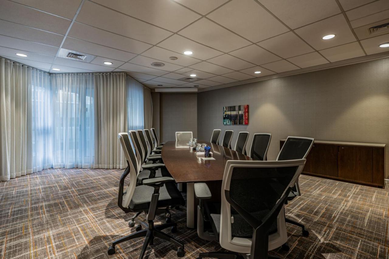 Delta Hotels By Marriott Montréal Buitenkant foto