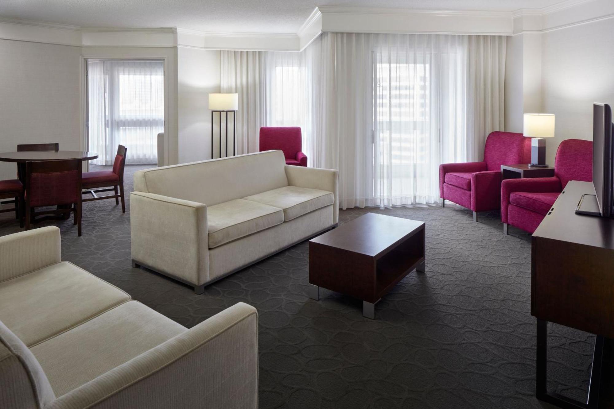 Delta Hotels By Marriott Montréal Buitenkant foto